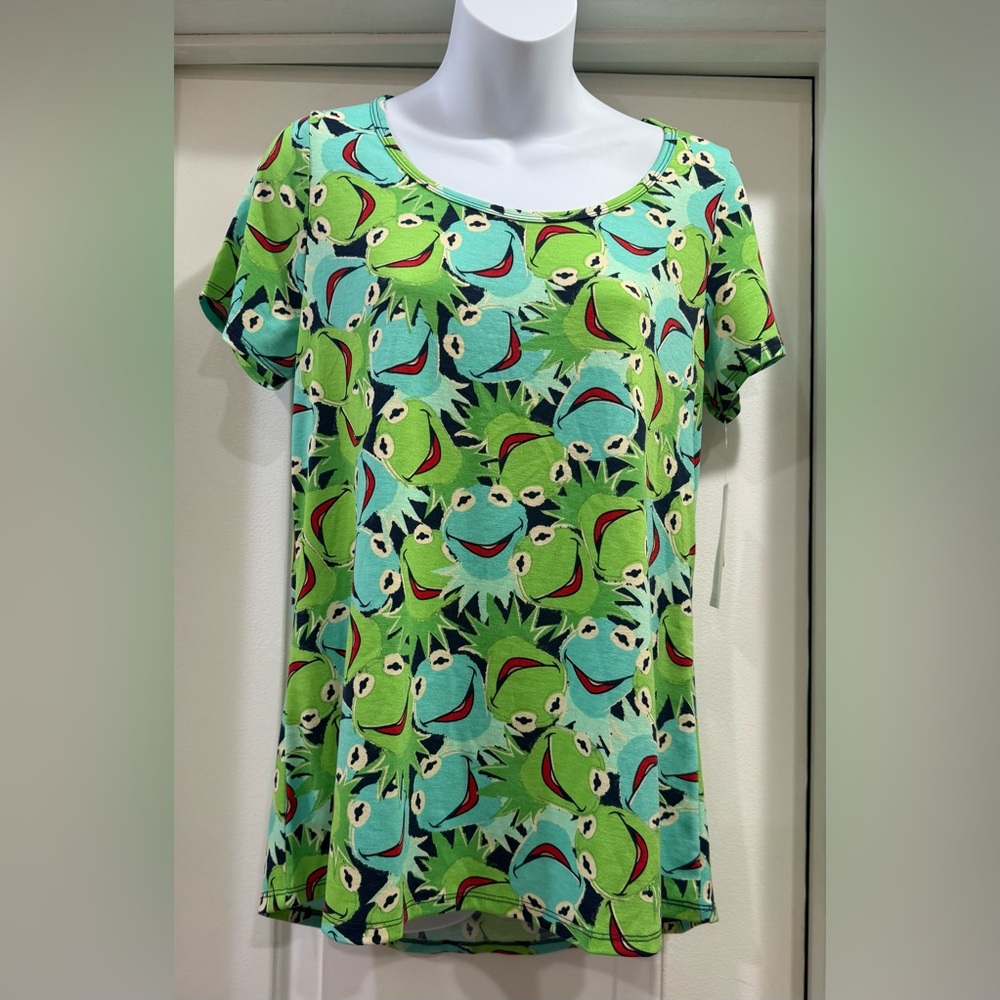 LuLaRoe Disney Kermit the Frog Classic T -Shirt Size Small  🆕🆕🆕